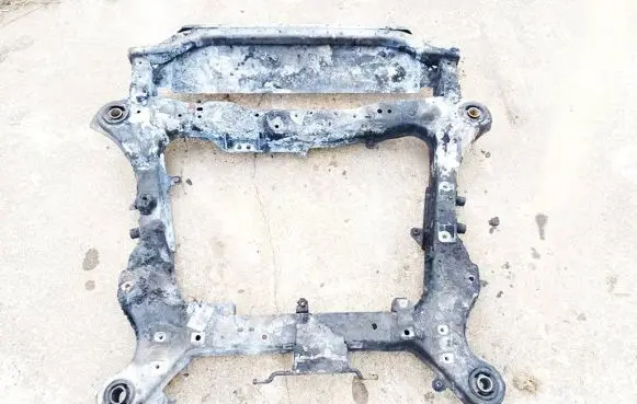 Volvo XC90 Front subframe