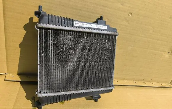 BMW 3 G20 G21 Coolant radiator 17118672237 1711867223705 867223705