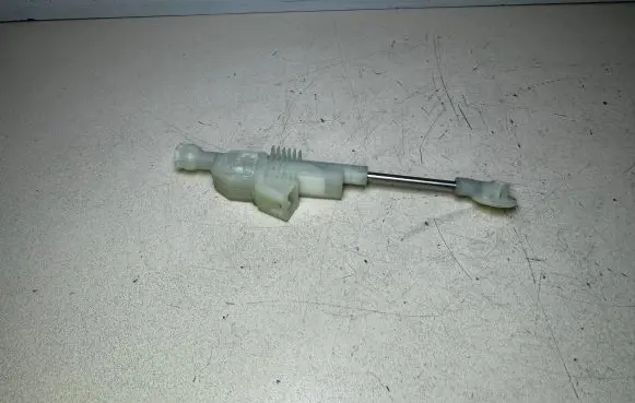 Volvo S60 Clutch pedal sensor 9472979