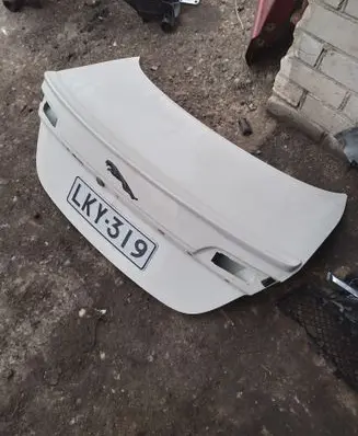 Jaguar XF Tailgate/trunk/boot lid