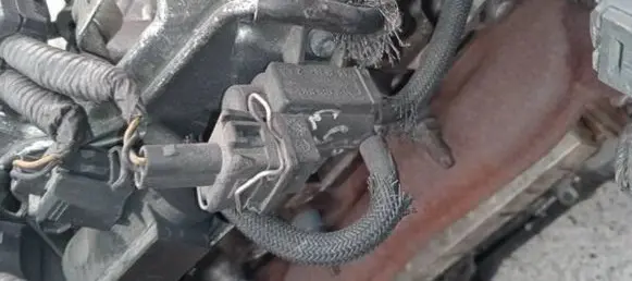 Toyota RAV 4 (XA30) Turbo solenoid valve