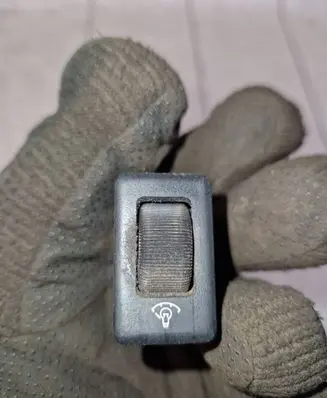Nissan Patrol Y61 Interior lighting switch 