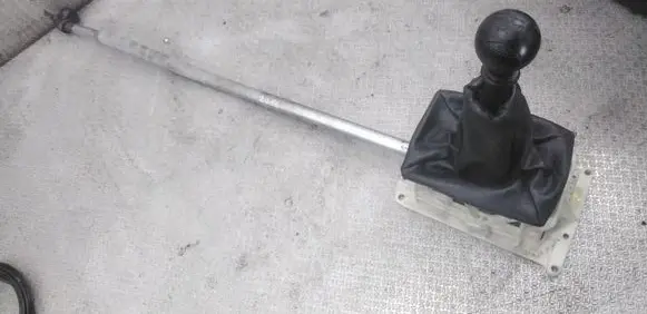 Chevrolet Aveo Gear shifter/selector