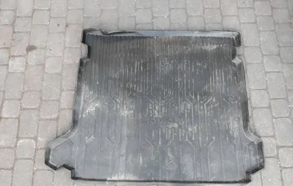 Hyundai Ioniq Rubber trunk/boot mat liner G1122ADE00E