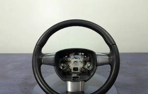 Ford Focus Steering wheel 4M513600EL3ZHE