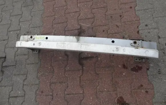 Toyota Auris 150 Front bumper support beam 111111111