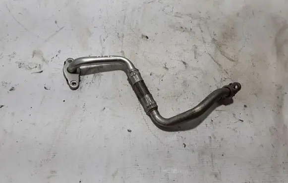 Audi A1 Turbo turbocharger oiling pipe/hose 03C145735F
