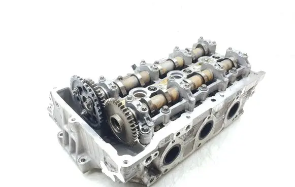 BMW 1 F20 F21 Engine head 6569479 0715121700042 151201
