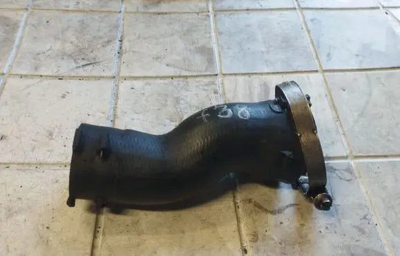 Audi A4 S4 B6 8E 8H Intercooler hose/pipe