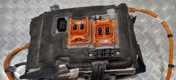 BMW i3 Voltage converter inverter 