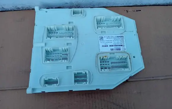 Mercedes-Benz Sprinter W907 W910 Comfort/convenience module 9079000305