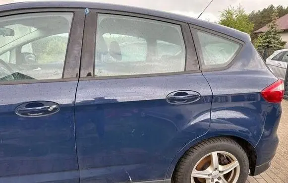 Ford C-MAX II Rear door 