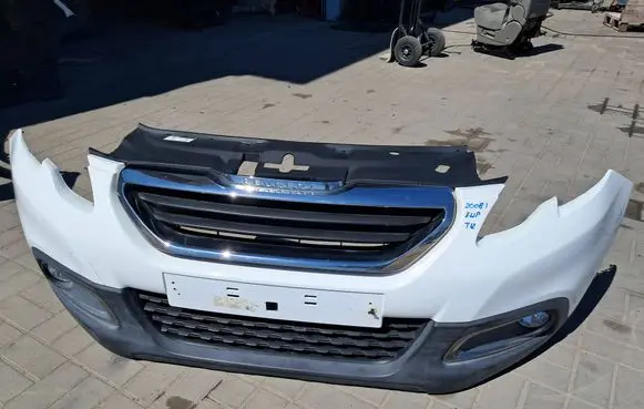 Peugeot 2008 I Front bumper