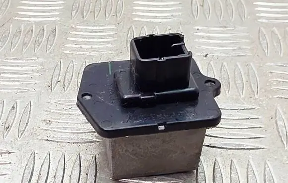 Mitsubishi ASX Heater blower motor/fan resistor 