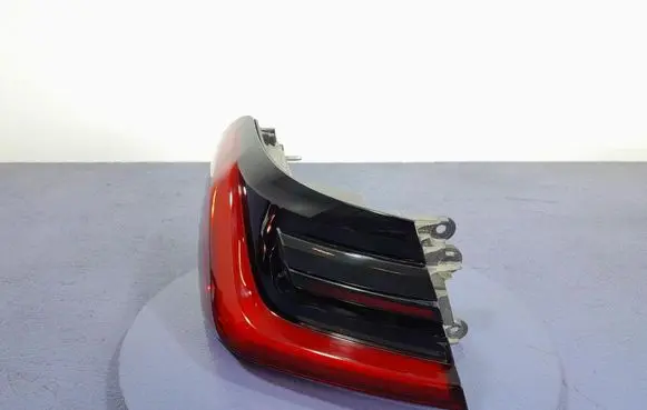 Audi A4 S4 B7 8E 8H Rear/tail lights 9854641