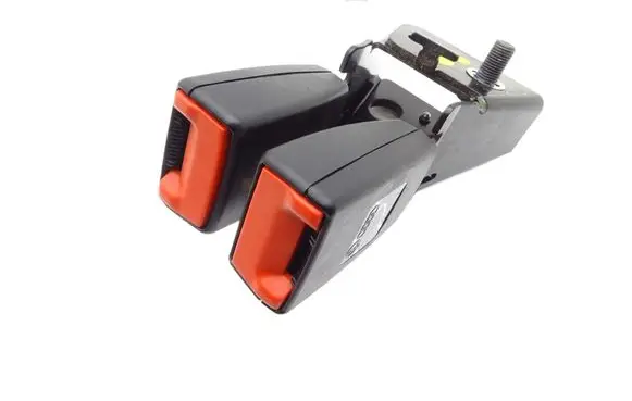 Audi Q7 4L Rear seatbelt buckle 4L0857739G