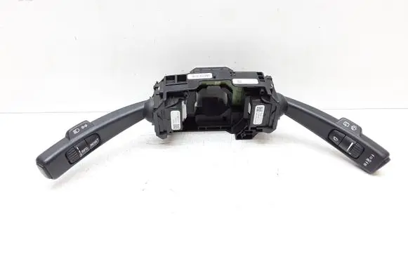Volvo V70 Wiper turn signal indicator stalk/switch 31313847 31334647