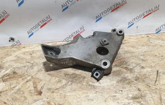 BMW X1 E84 Engine mounting bracket 6775041 22116775041