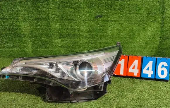 Toyota Avensis T270 Headlight/headlamp 0821211AQLM
