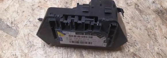 Mercedes-Benz S W220 Door control unit/module 2208214958