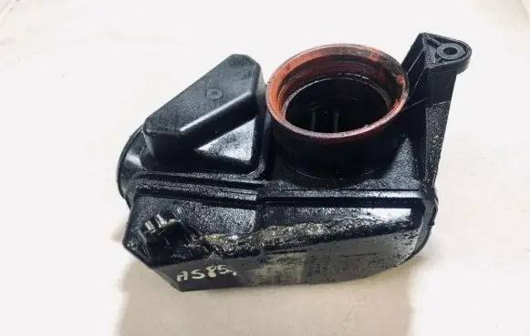 Intake resonator