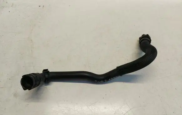 Peugeot 2008 II Engine coolant pipe/hose