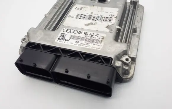 Audi A6 S6 C6 4F Engine control unit/module ECU 03G906016GC 0281012169