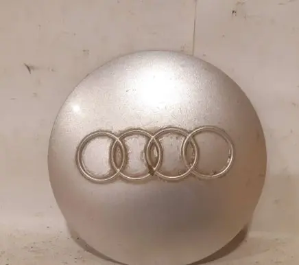 Audi A6 S6 C4 4A Original wheel cap 8D0601165B