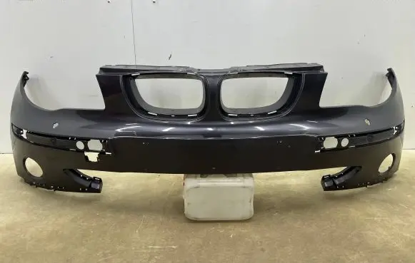 BMW 1 E81 E87 Front bumper 7058441