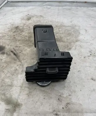 Chrysler Voyager Cabin air duct channel 1RB70DX9AF