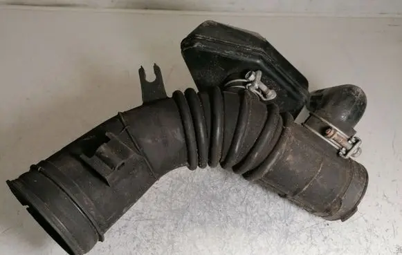 Toyota Camry Air intake duct part 1788128140