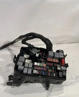 Toyota Auris E180 Fuse box set 602730