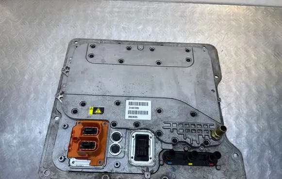 Volvo V60 Voltage converter inverter 31407205 0003695