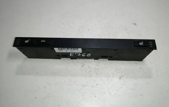 BMW 5 E39 Seat heating switch 8373772 61318373772