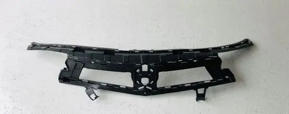 Opel Astra L Front grill 9839953880
