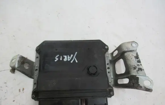 Toyota Yaris Engine control unit/module 896610DB30