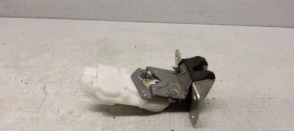 Mitsubishi Outlander Loading door lock 07531