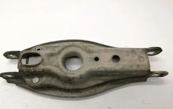 BMW X1 E84 Rear upper control arm/wishbone 6764293