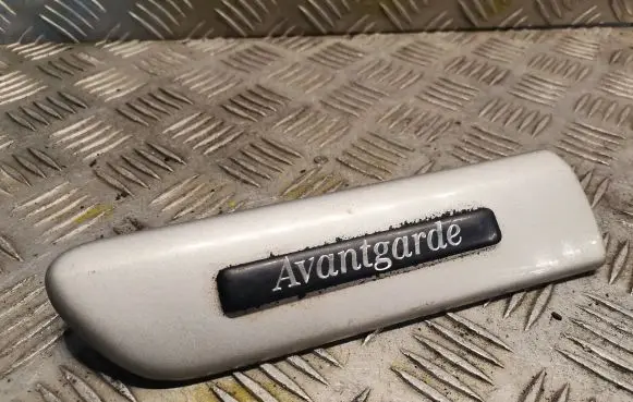 Mercedes-Benz CLK A208 C208 Fender grill 2086900162