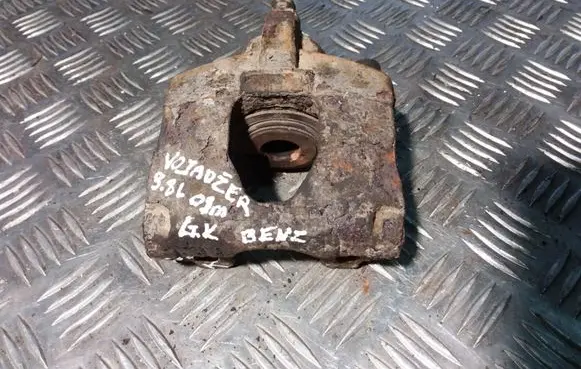 Chrysler Town & Country IV Rear brake caliper