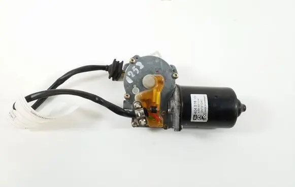 Mercedes-Benz CLC CL203 Wiper motor A2038200342