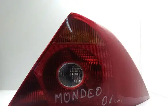Ford Mondeo Mk III Rear/tail lights 1S7113404A