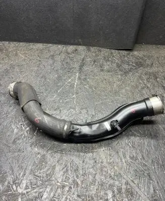 BMW 5 F10 F11 Intercooler hose/pipe 7809834