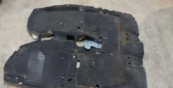 Toyota Corolla Verso AR10 Interior carpet 