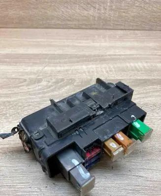 Toyota Verso Fuse box set 71246779