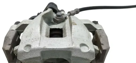 Volkswagen Multivan T7 Rear brake caliper 7T0615405E