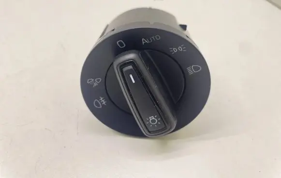 Skoda Kodiaq Light switch 565941431D 00002579