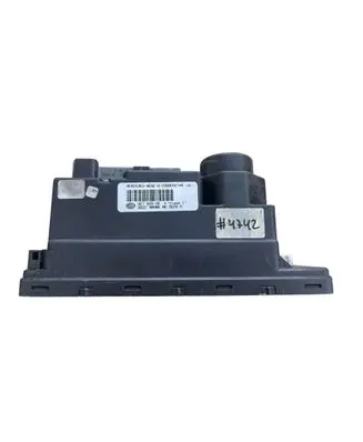 Mercedes-Benz E W210 Central locking vacuum pump 2088000748
