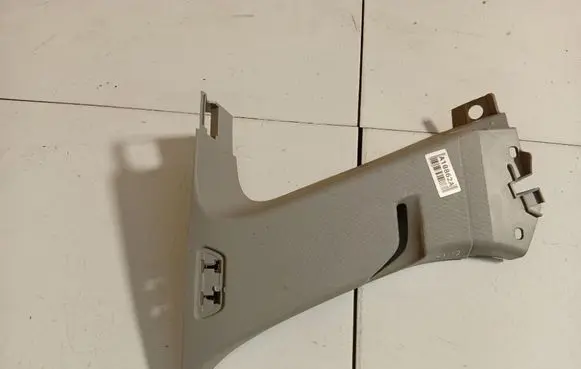 Opel Astra H (D) pillar trim (bottom) 13234184