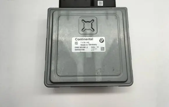 BMW 1 E81 E87 Engine control unit/module 7579142